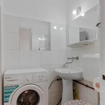 Апартаменти Unirii Large 2 Bedroom
