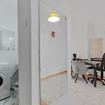 Unirii Large 2 Bedroom *